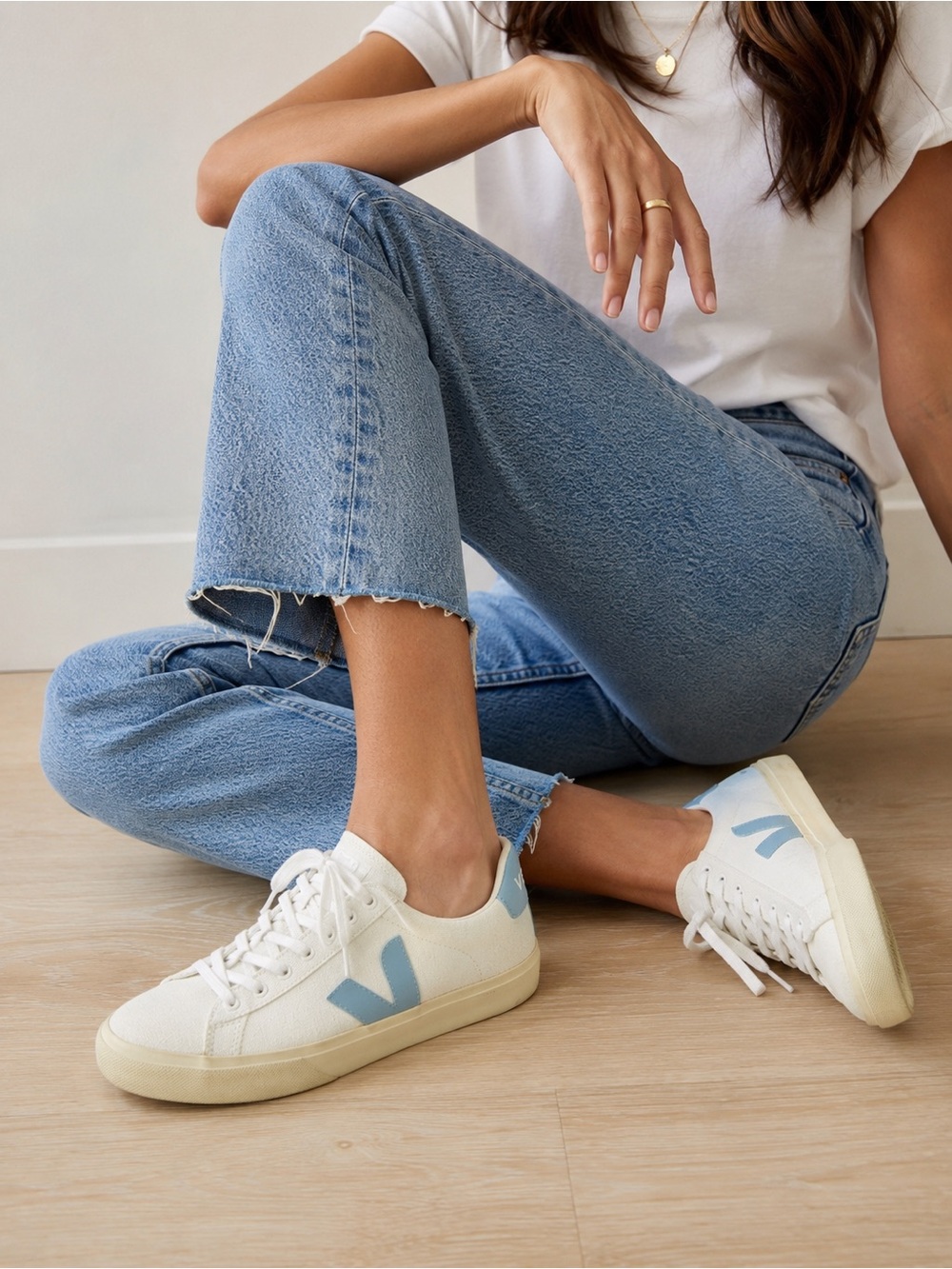 Veja Campo Canvas Sneakers